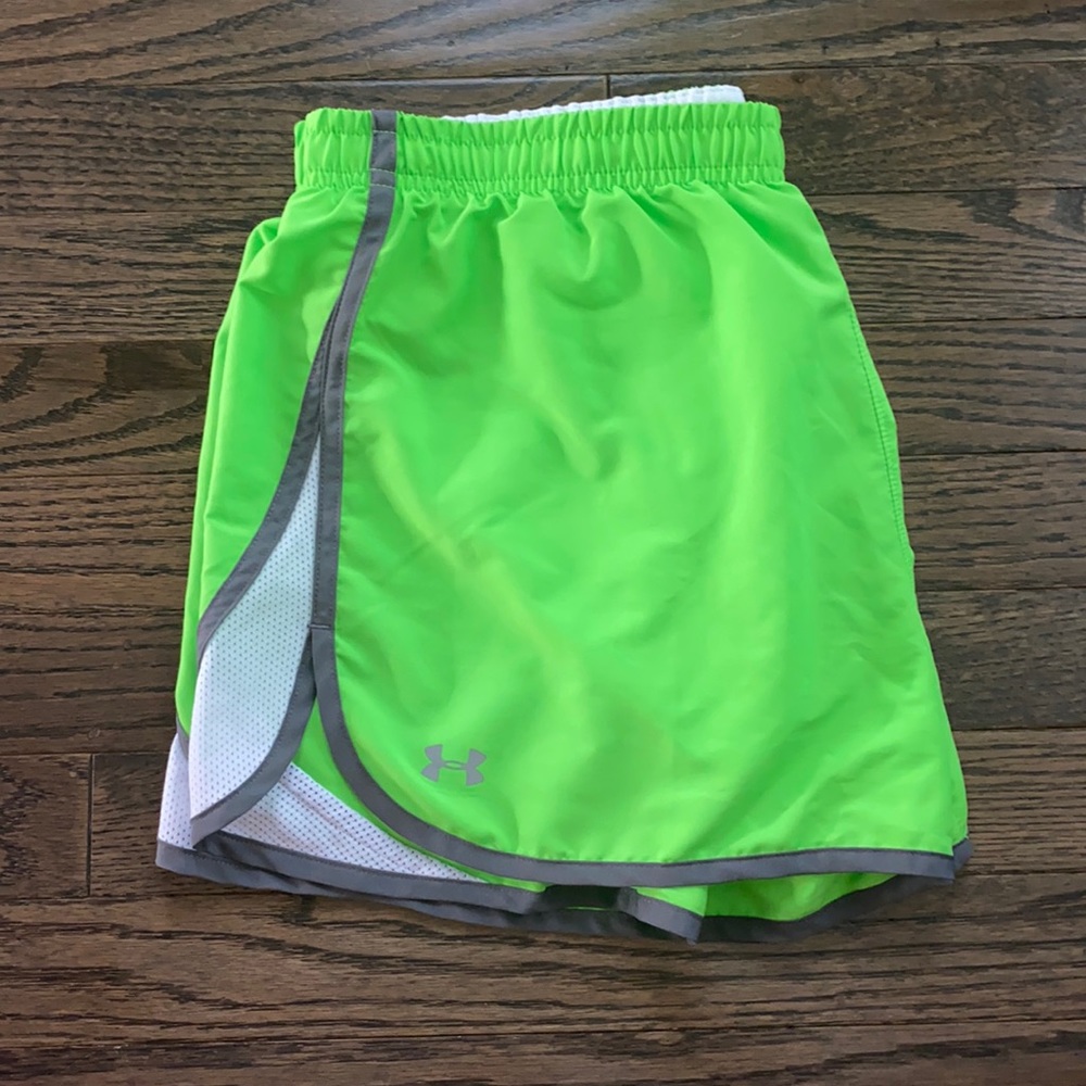 Underarmour running shorts